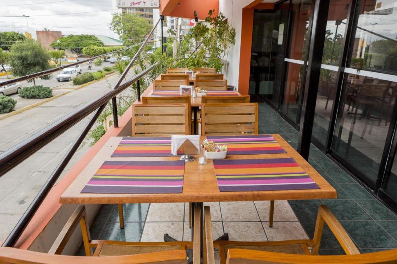Hotel Flamingo Irapuato Eksteriør billede