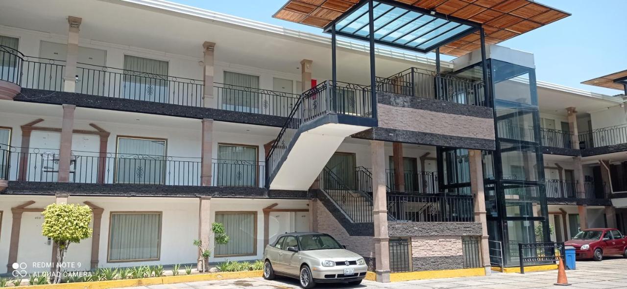 Hotel Flamingo Irapuato Eksteriør billede