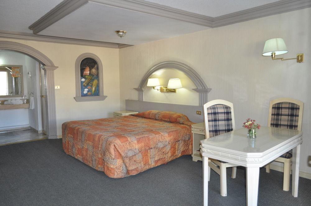 Hotel Flamingo Irapuato Eksteriør billede