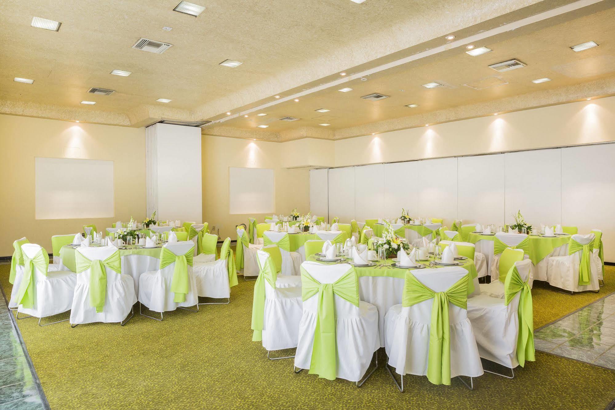 Hotel Flamingo Irapuato Eksteriør billede