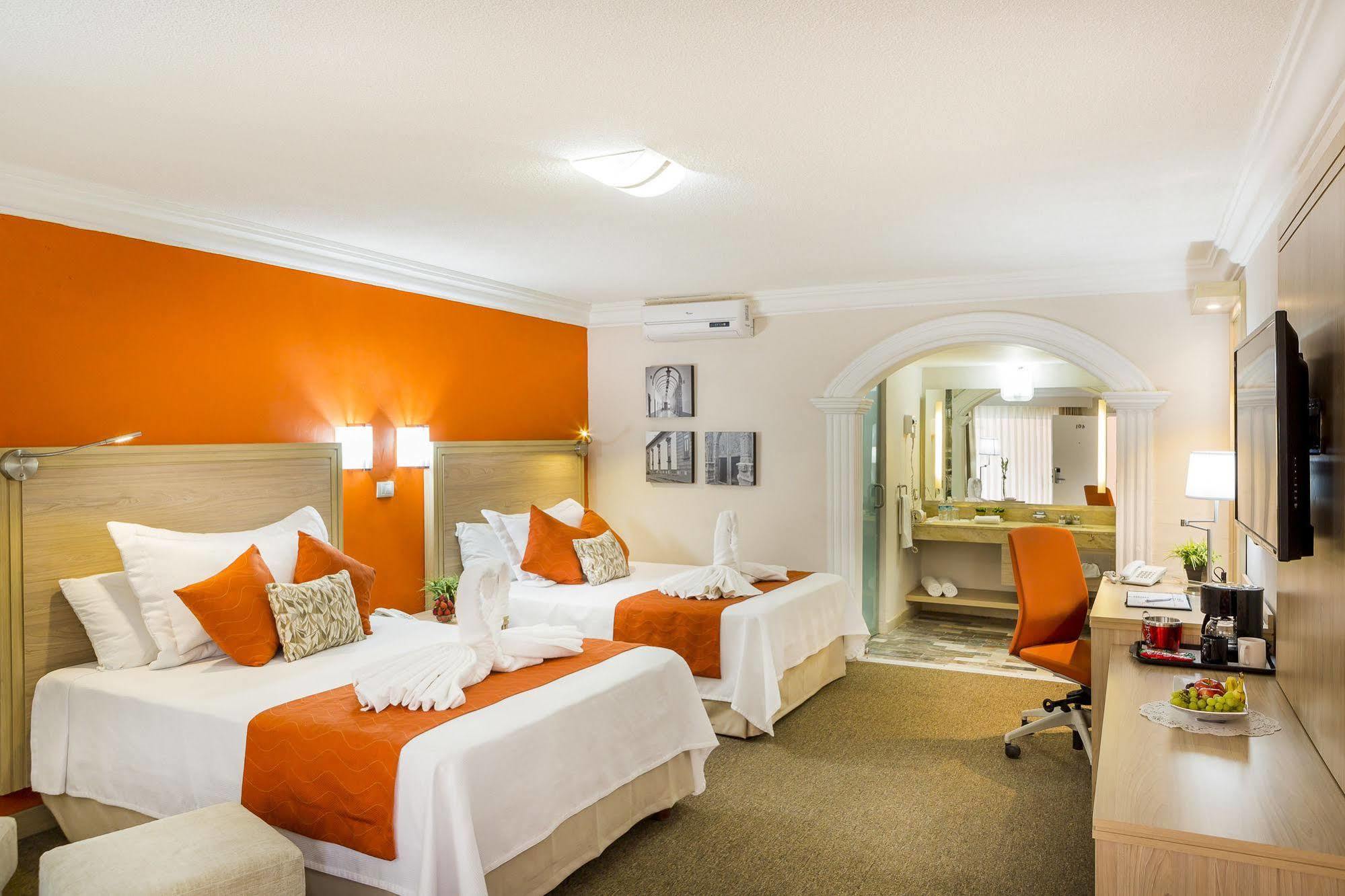 Hotel Flamingo Irapuato Eksteriør billede